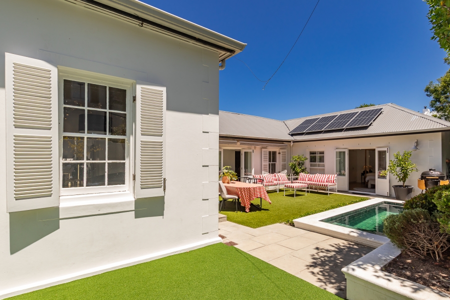 4 Bedroom Property for Sale in Newlands Western Cape